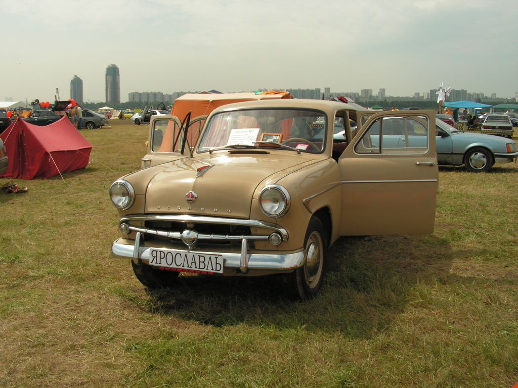 Москвич 444